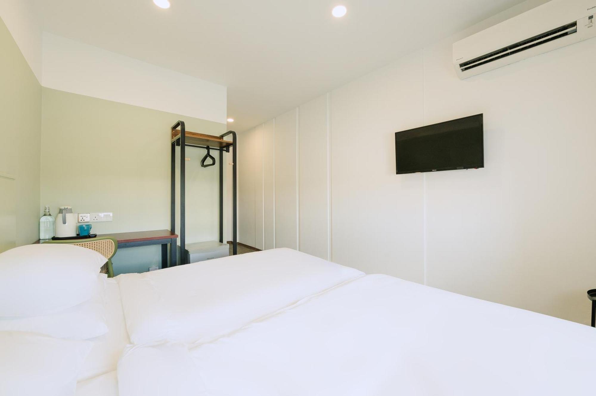 The Concept Hotel Melaka City Esterno foto