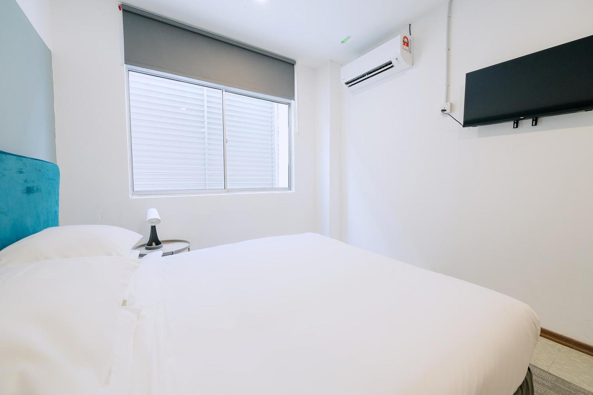 The Concept Hotel Melaka City Esterno foto